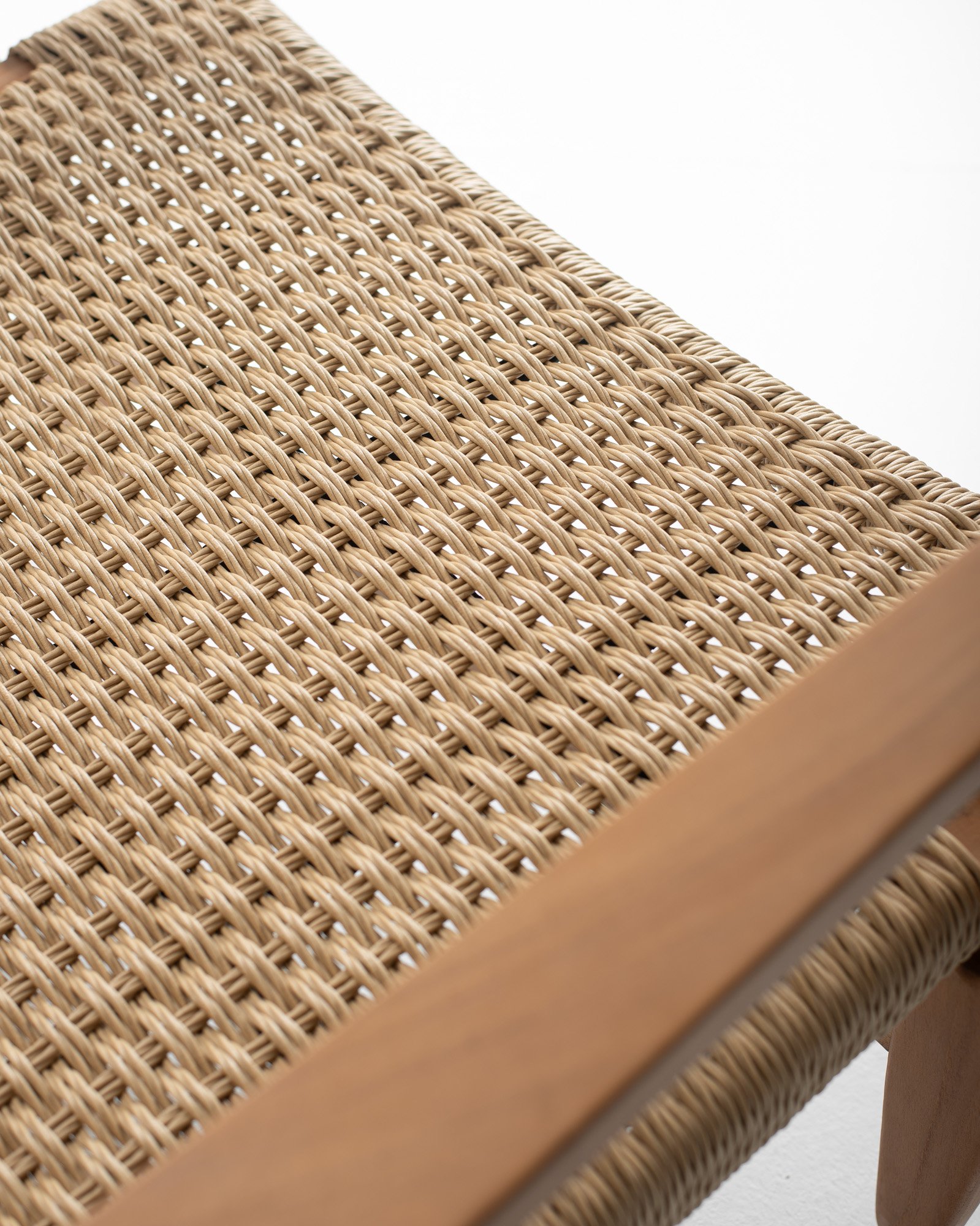 Wea Lounge Chair Thumbnail